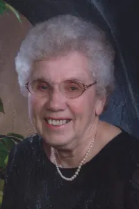 Jean Holmes