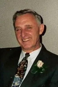 MICHAEL KUZ