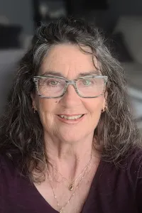 Joan Leslie Senneker