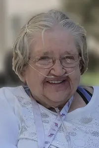 Tena Selles