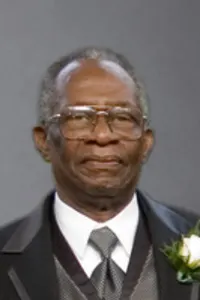 Oscar William Monplaisir