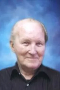 LLOYD KORTHUIS