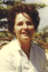 Joyce Dyken (Lucas)