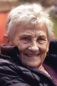 Elizabeth "Liz" Akroyd