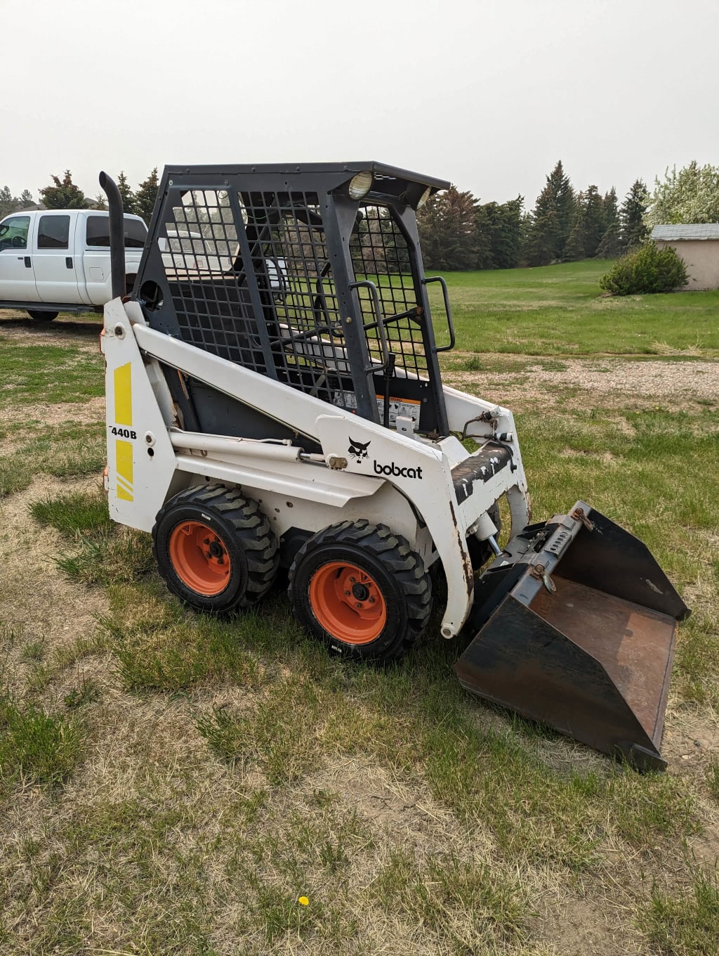 440B Bobcat Perlich Bros.