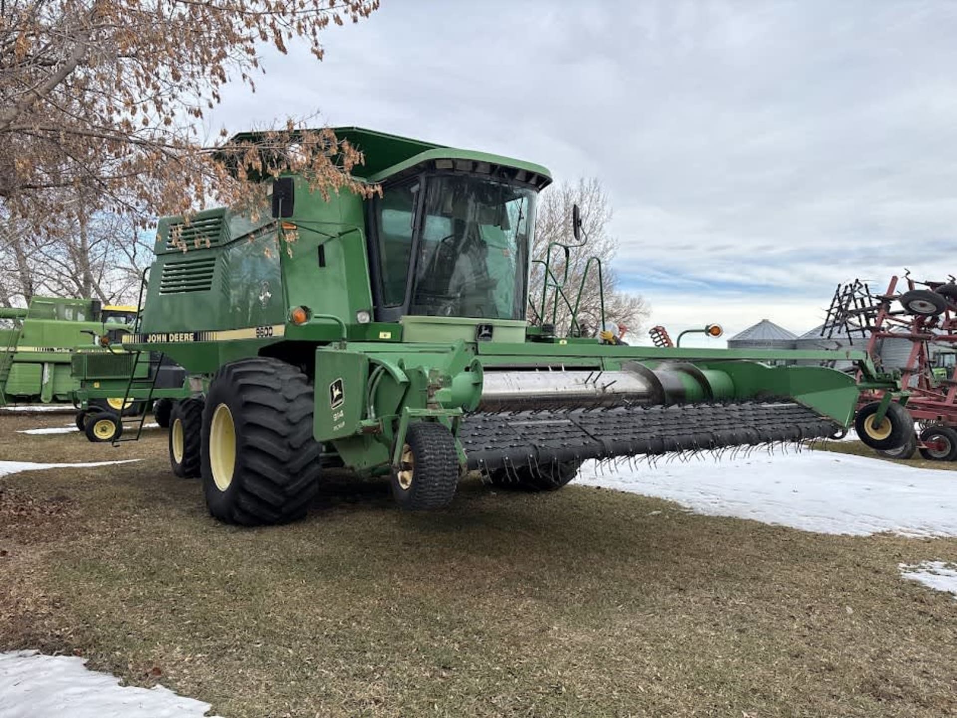 JD 9600 Combine