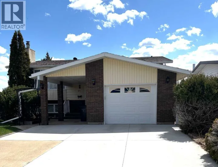 47 Ryerson Road W Lethbridge, Alberta T1K4N7
