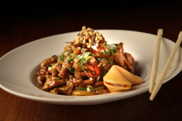 image of GINGER PEANUT PORK BOWL