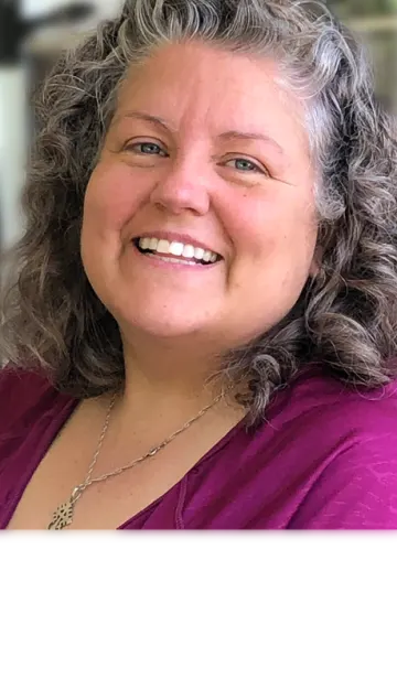Sandra "Sas" White