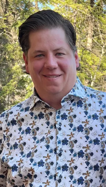 Branden Lee Toth