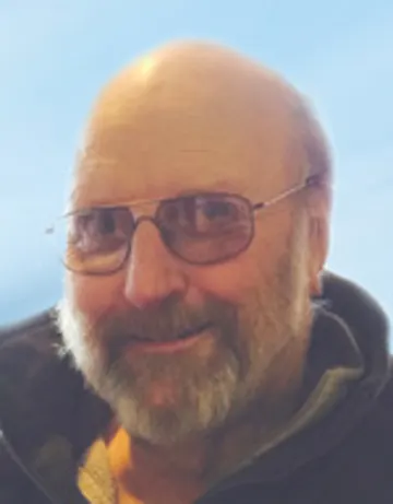 Coe, Larry