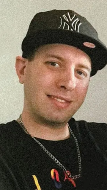 Kyle White Quills