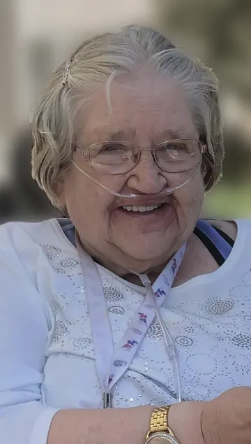 Tena Selles
