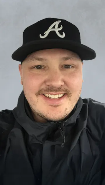 Bradley "Brad" Darryl Howell