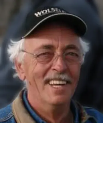 Donald Bernhart
