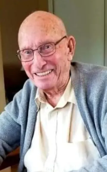 Lawrence "Larry" Dunn Hankinson
