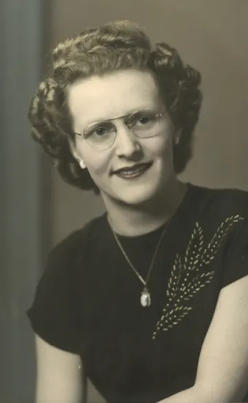 Evelyn Jones