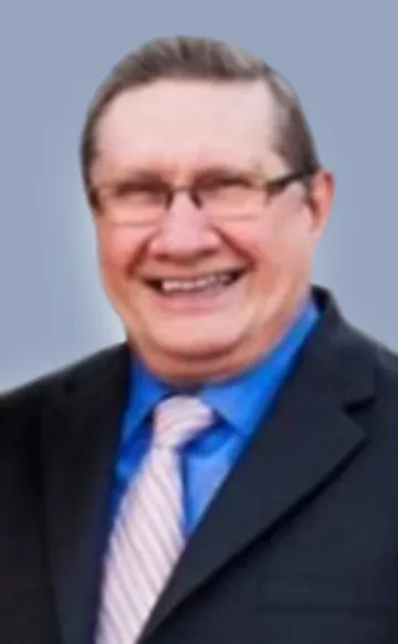 Chmelyk, Eugene