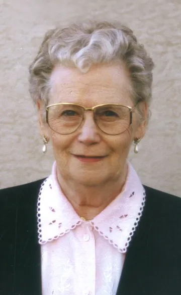 Helen "Lena" Martens