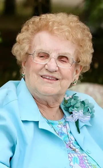 Annie Wrona