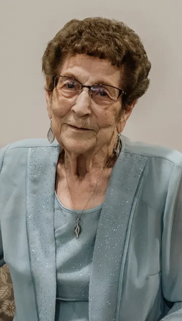Evelyn Ruby Andrews