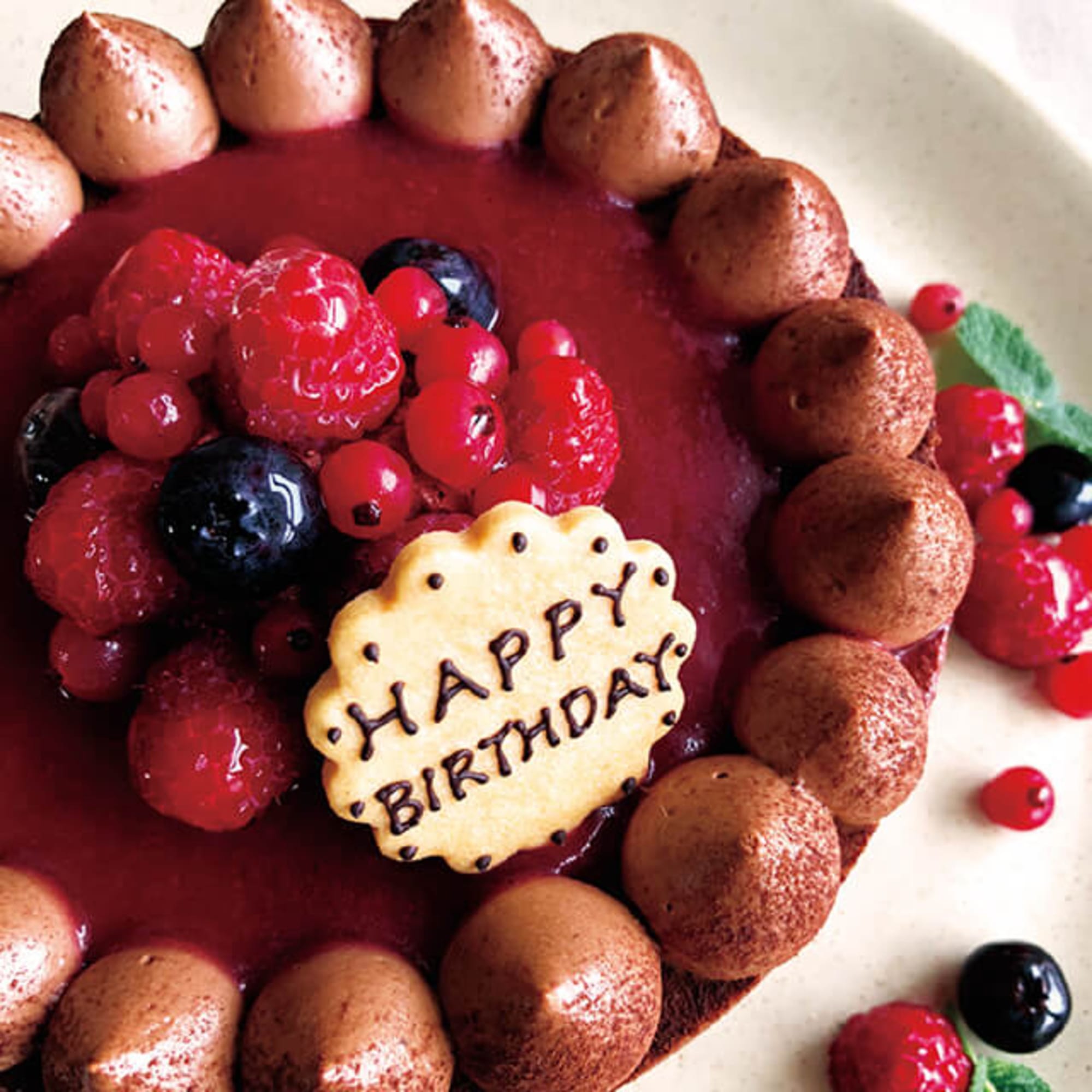 チョコレートケーキ With Crimson Berry 14cm 5 6名様 バースデーケーキ 誕生日ケーキ メッセージプレート キャンドル5本付 誕生日ケーキのお店 エスキィスのプレゼント ギフト通販 Tanp タンプ