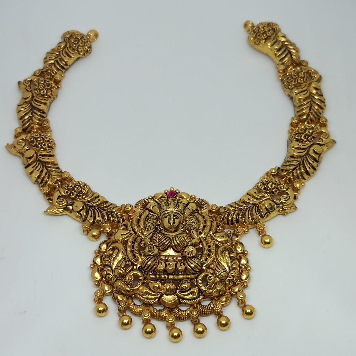 Vijaya Traditional Necklaces