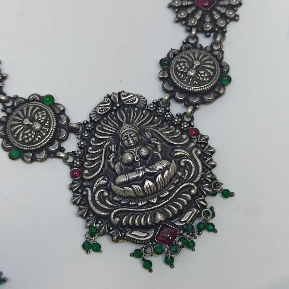 Pallavi Traditional Necklaces Set