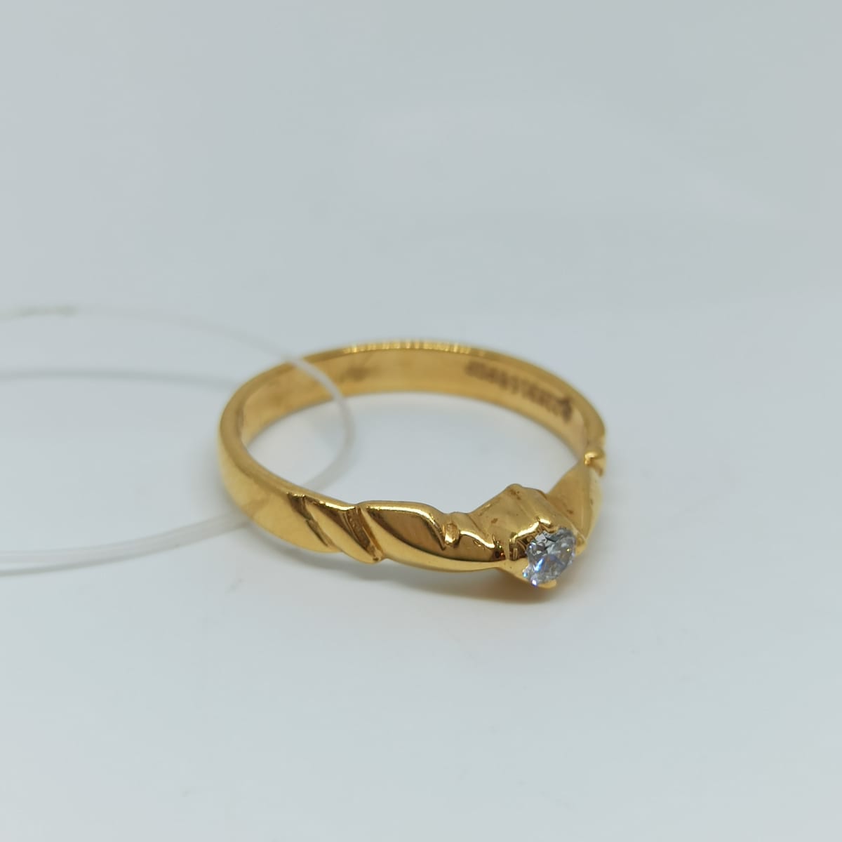 Buy Leaf Design Diamond Ring Online | Praveen Diamonds & Jewellery ...