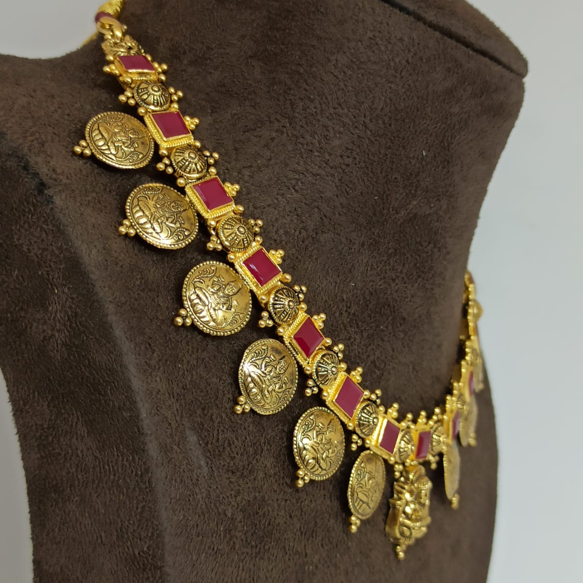 Buy Kasina Sara Ruby Necklace Online | Prakash Jewellers - JewelFlix