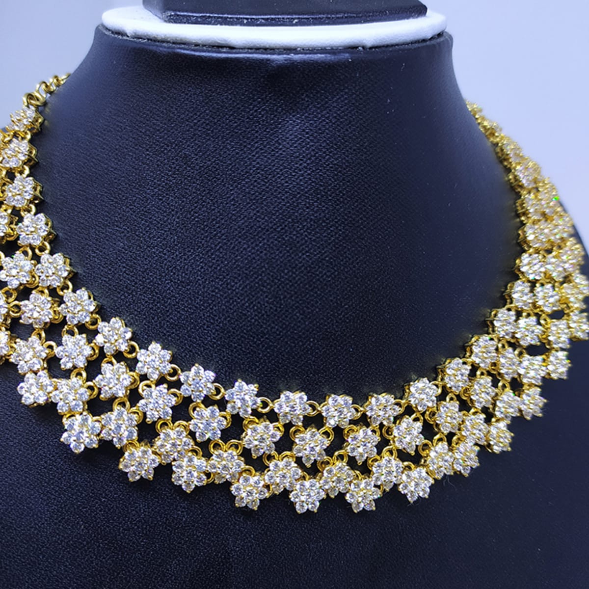 Buy Flower Cz Necklace Online | Mahadev Jewellers - JewelFlix