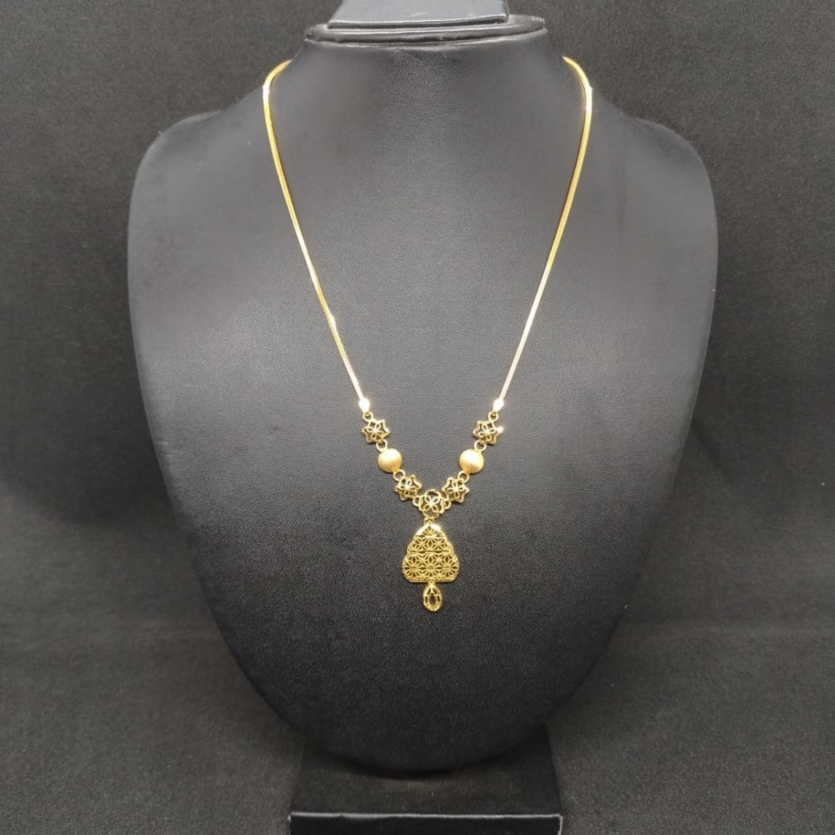Gents outlet chain dollar