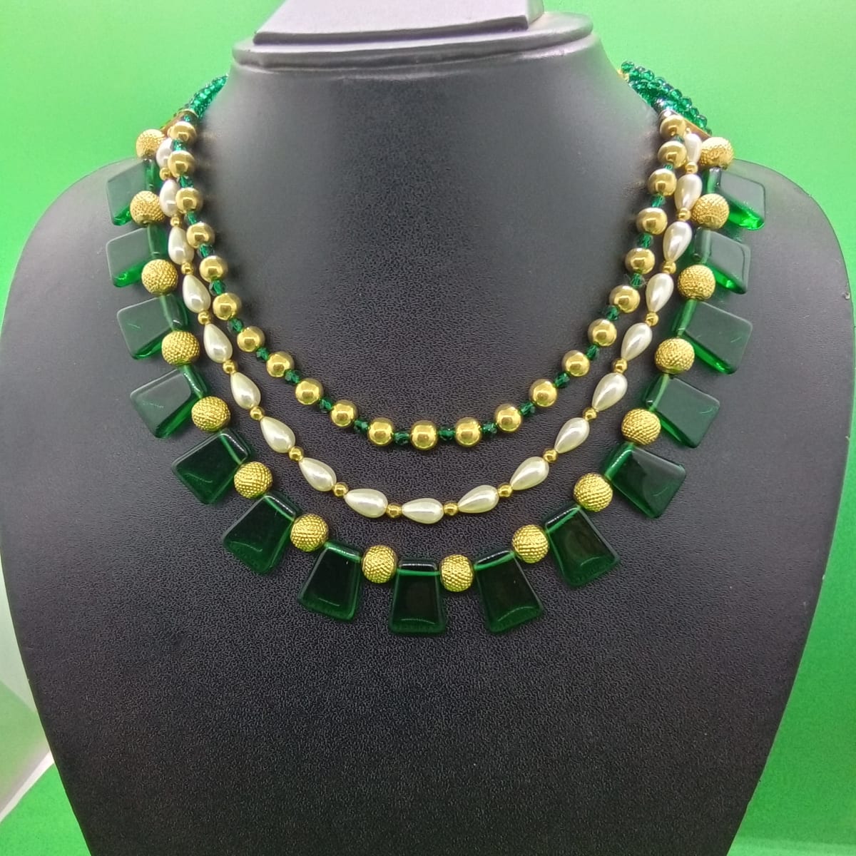 Gold wax beads necklace top