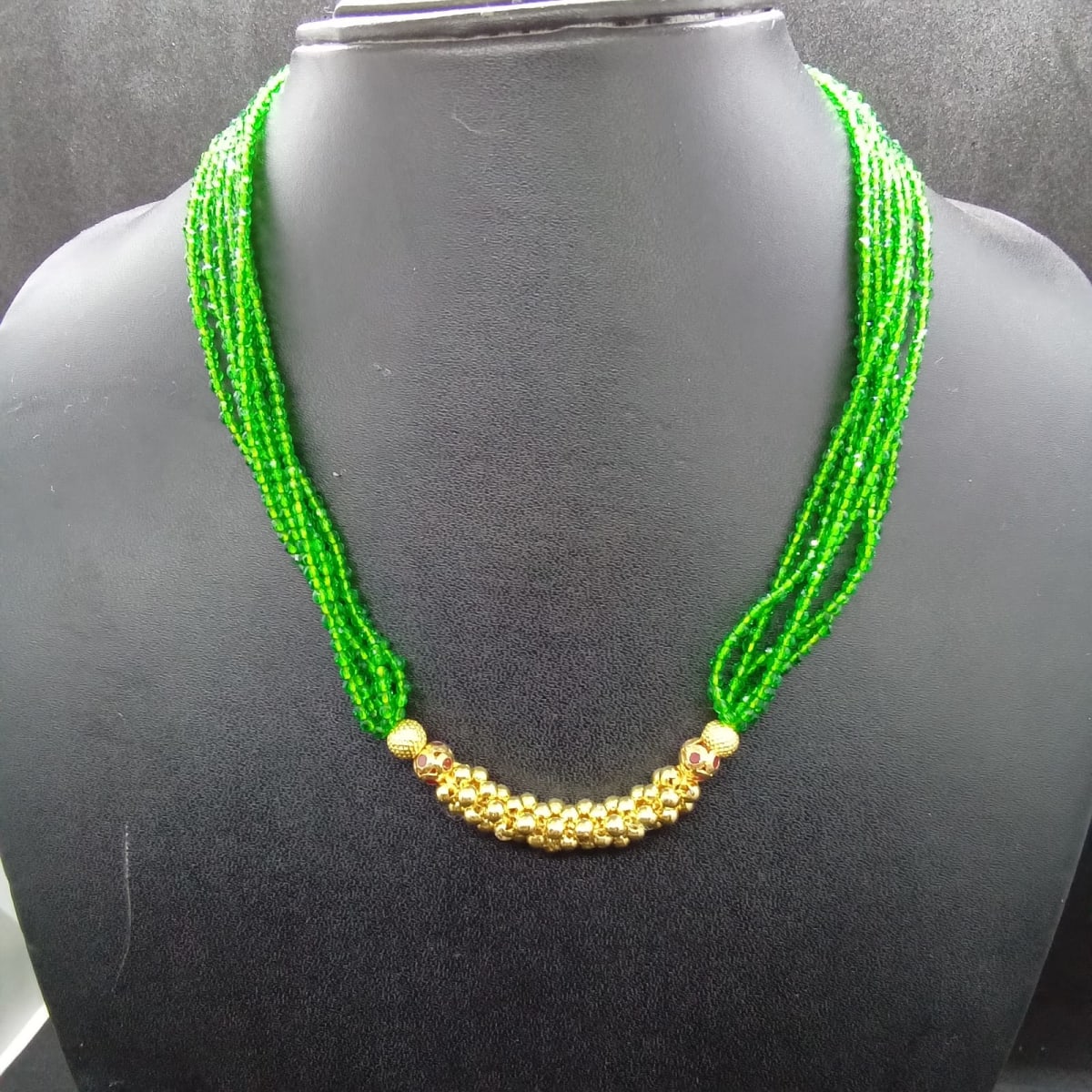 Latest beads deals necklace designs