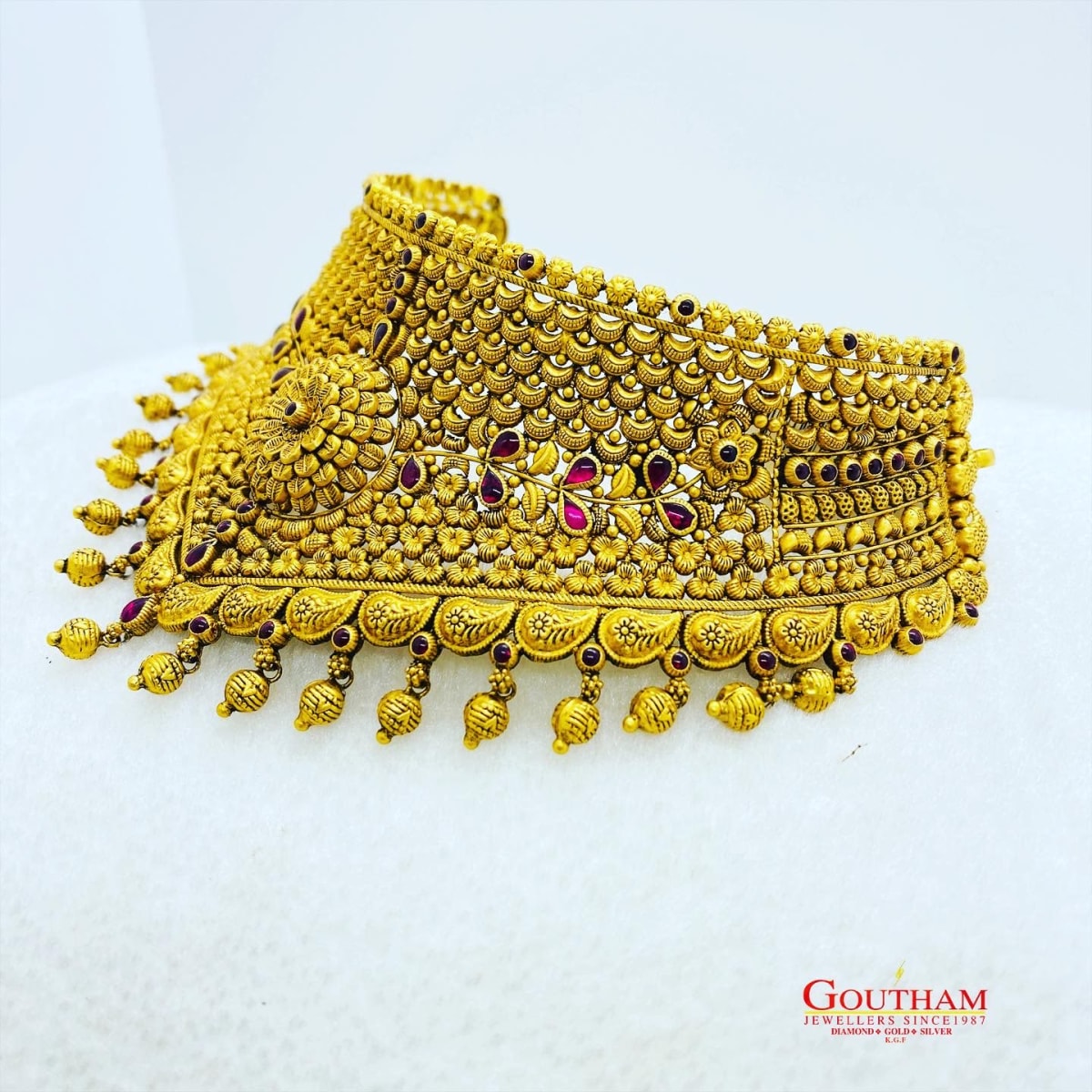 Goutham Jewellers KGF - Gold & Diamond Jewellery Shopping Store