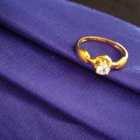 Ladies Finger Ring