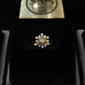 Ladies Ring