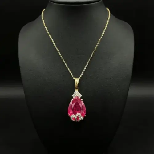 MANMAT PAN DIAMOND PENDANT