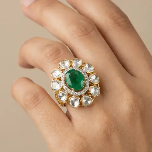 DIAMOND EMERALD POTA RING