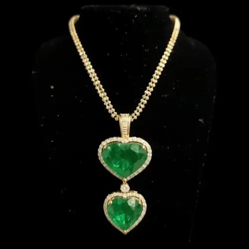 EMERALD HEART DIAMOND BEGGUST ROUND NECKLACE