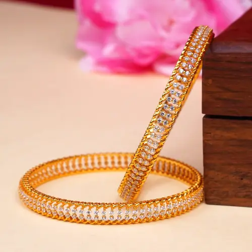 BANGLES