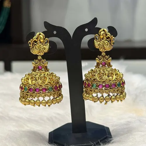 Vamika Earrings