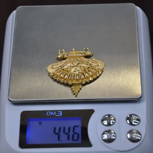 PENDENT