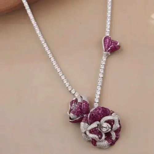 Invisible stones Necklace