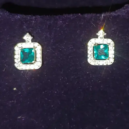 Earings