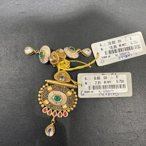 Antique Pendant Set