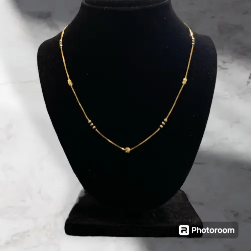 Simple And Elegant Mangalsutra Without Pendant