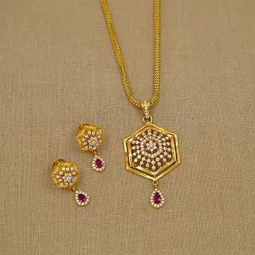 Designer Pendent Set