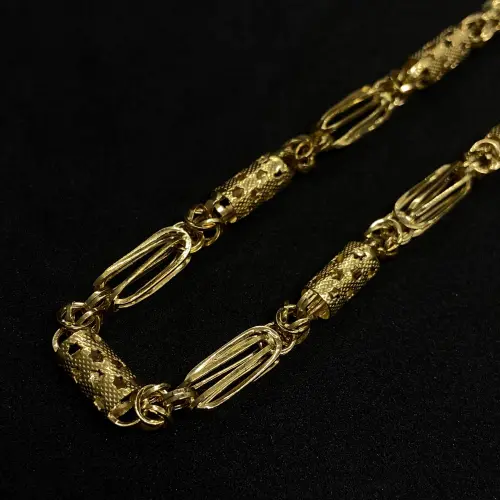 Indo Italian Chain 10