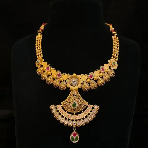 kundan necklace